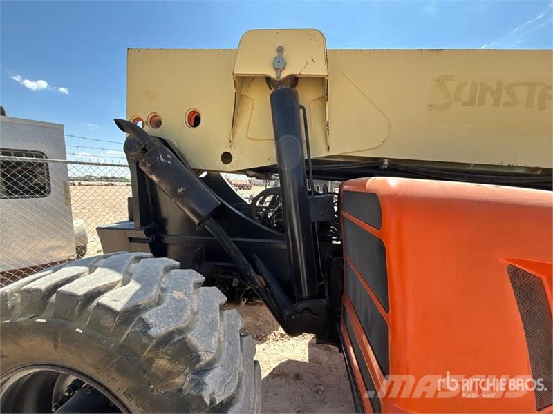 JLG 1256 Telehandler Teleskopski viljuškari