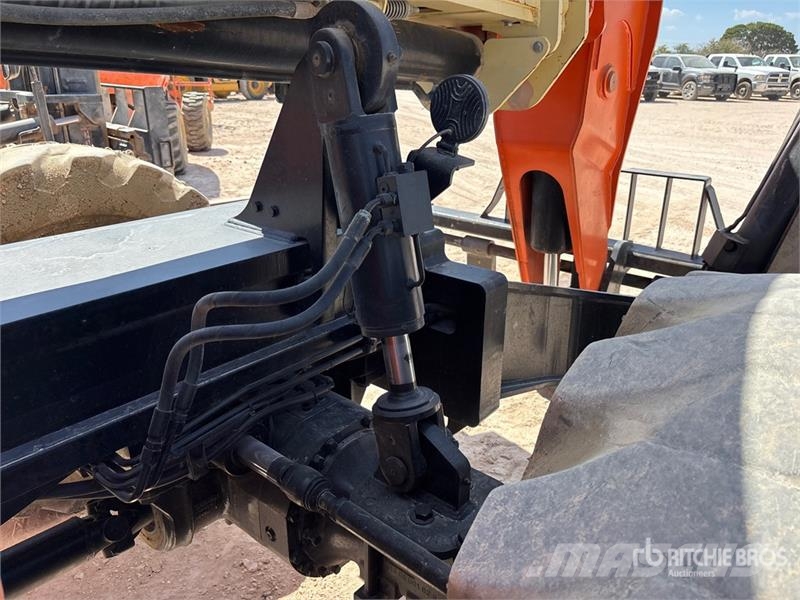 JLG 1256 Telehandler Teleskopski viljuškari