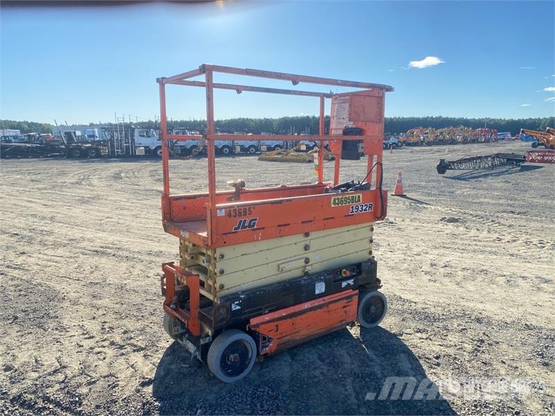 JLG 1932R Electric Scissor Lift Scheren-Arbeitsbühnen