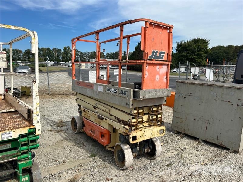 JLG 2030ES Electric Scissor Lift シザースリフト