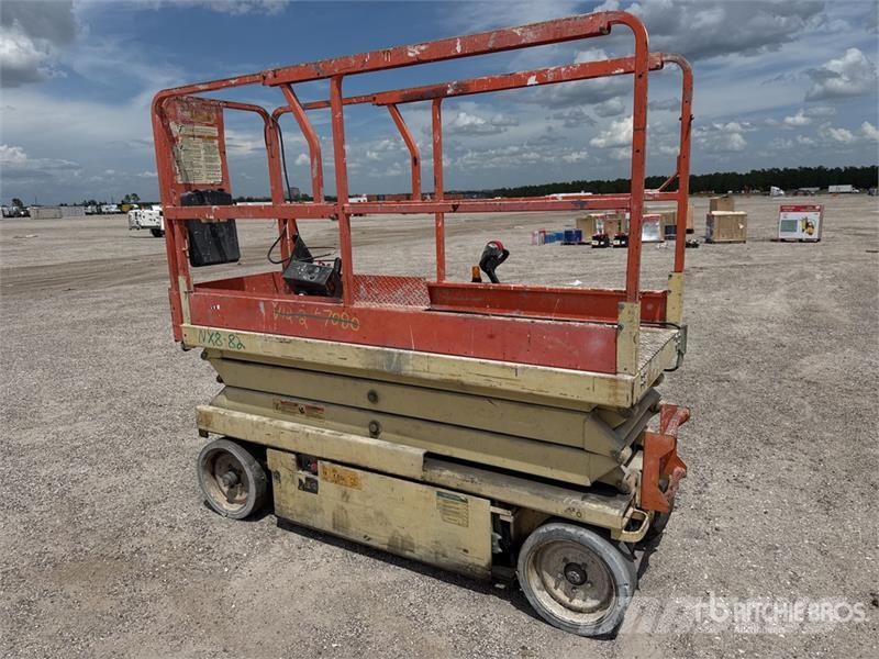 JLG 2032-E2 Electric Scissor Lift Schaarhoogwerkers