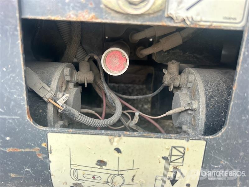 JLG 20MVL Vertical Mast Lift 客货电梯