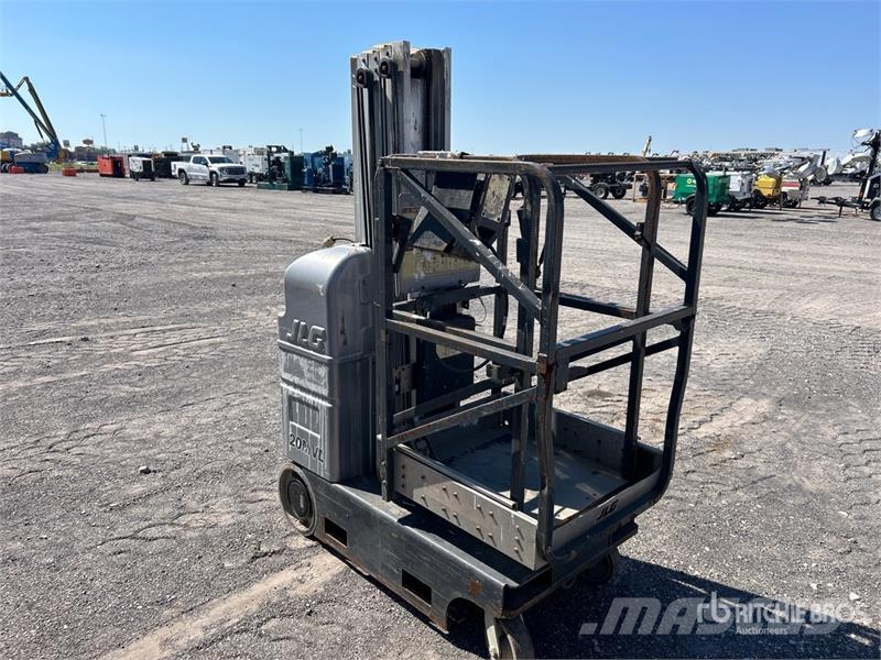 JLG 20MVL Vertical Mast Lift Sollevatori verticali