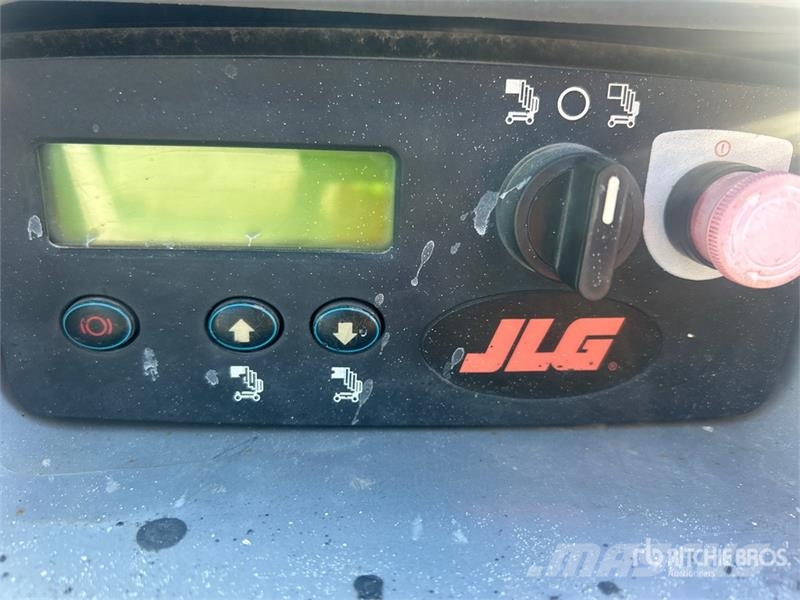 JLG 20MVL Vertical Mast Lift Vertikālie pacēlāji