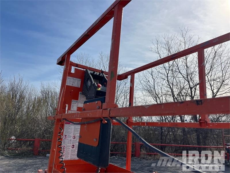 JLG 2632ES Electric Scissor Lift Saxliftar