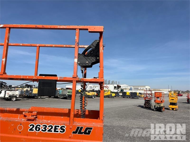 JLG 2632ES Electric Scissor Lift Saxliftar