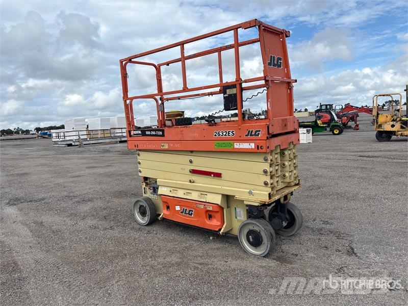JLG 2632ES Electric Scissor Lift Scissor lifts