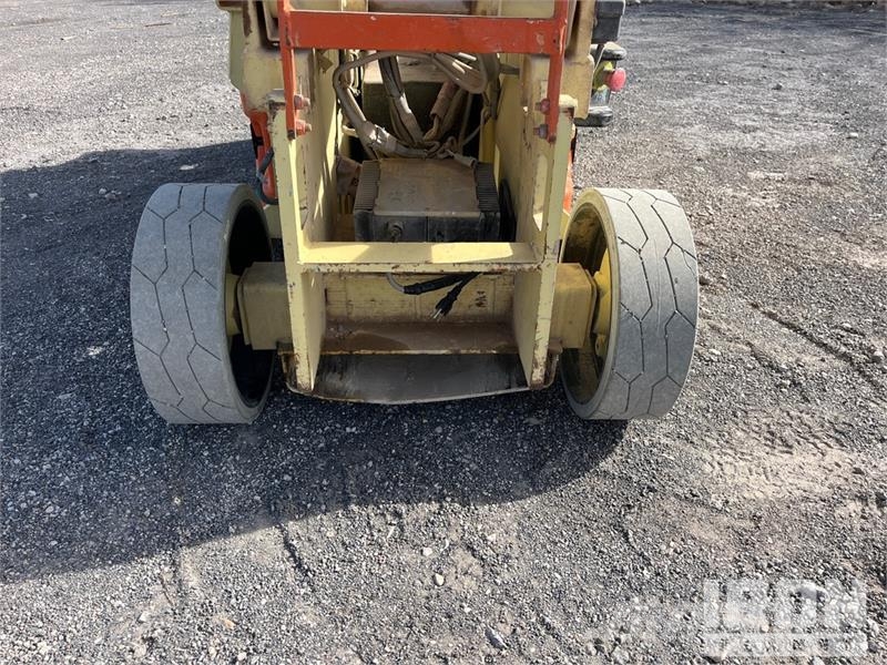 JLG 2632ES Electric Scissor Lift Saxliftar