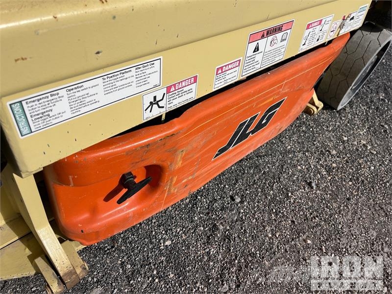 JLG 2632ES Electric Scissor Lift Saxliftar