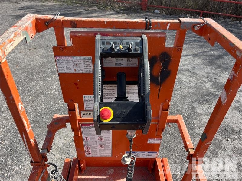 JLG 2632ES Electric Scissor Lift Saxliftar