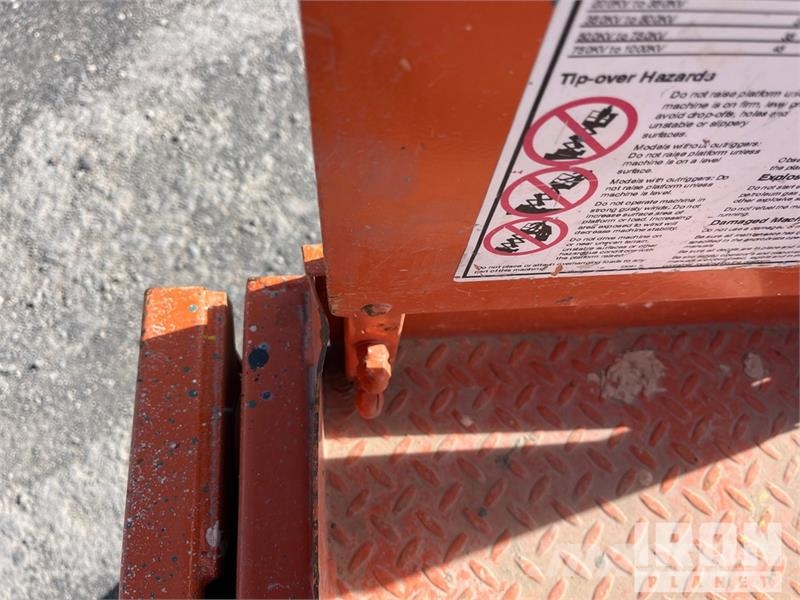 JLG 2632ES Electric Scissor Lift Saxliftar