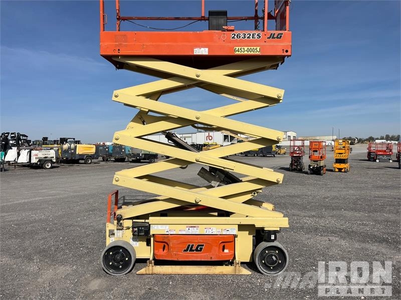 JLG 2632ES Electric Scissor Lift Saxliftar