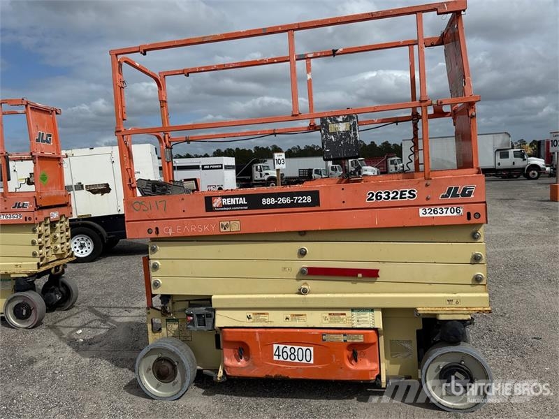 JLG 2632ES Scissor Lift Käärtõstukid
