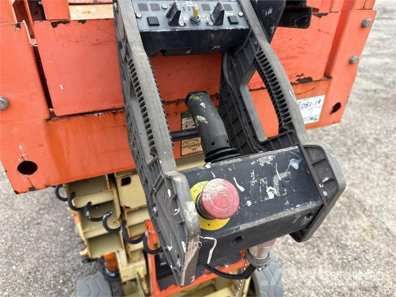 JLG 2632ES Scissor Lift Käärtõstukid
