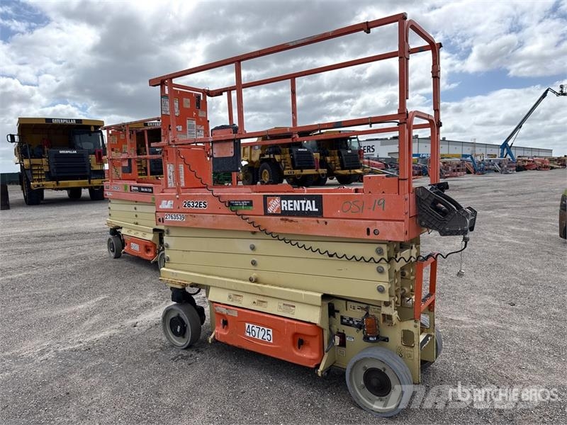 JLG 2632ES Scissor Lift Käärtõstukid