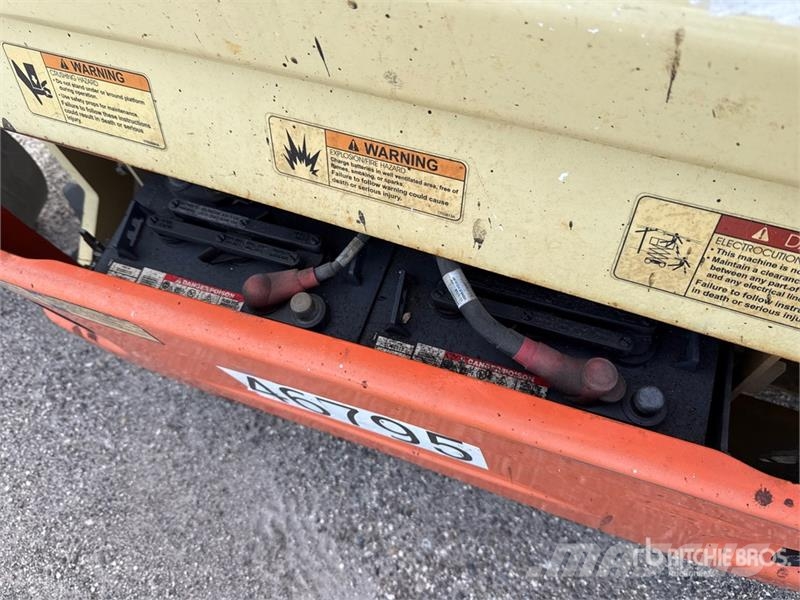 JLG 2632ES Scissor Lift Käärtõstukid