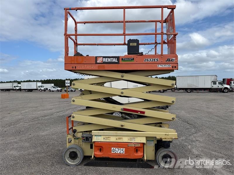 JLG 2632ES Scissor Lift Käärtõstukid