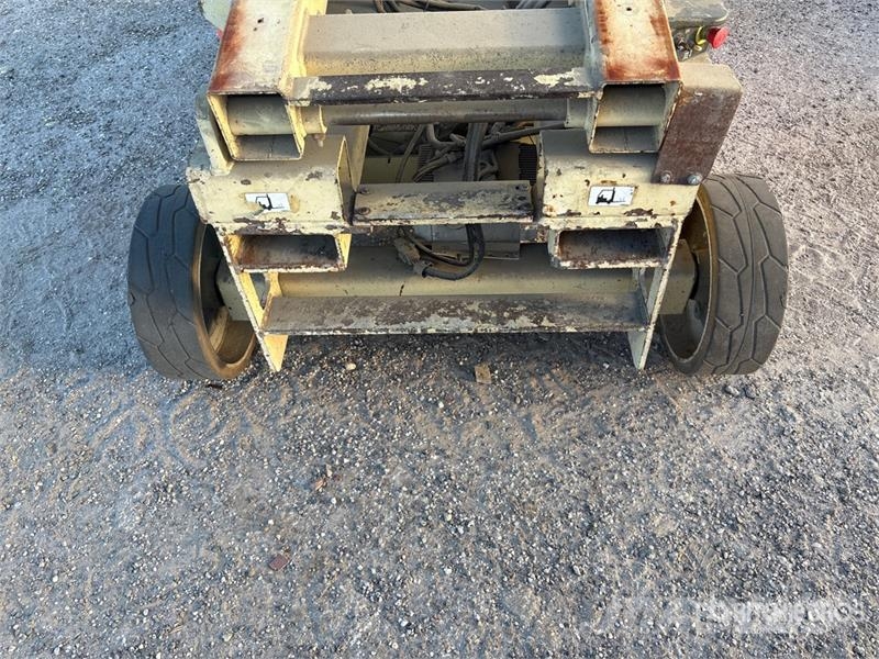 JLG 2646ES Electric Scissor Lift Käärtõstukid