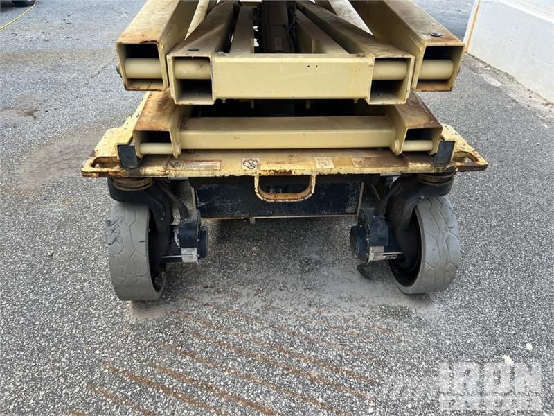 JLG 2646ES Electric Scissor Lifts Scissor Lift Elevadores de tesoura