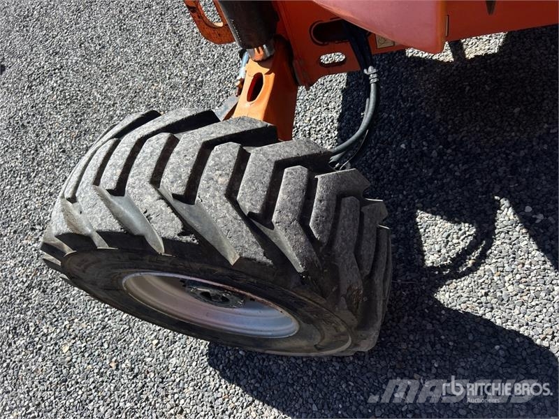 JLG 450AJ 4WD Diesel Articulating Boom Lift ブームリフト 屈伸型