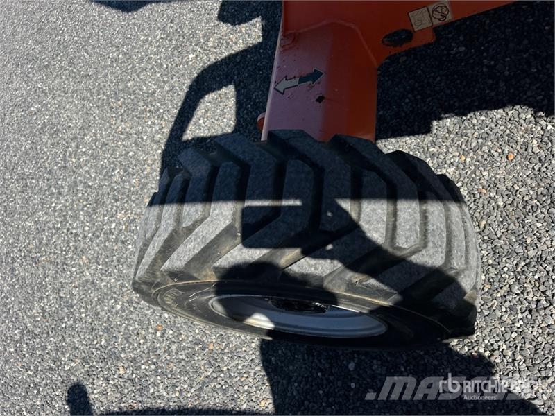 JLG 450AJ 4WD Diesel Articulating Boom Lift 관절형 전동이동 리프트