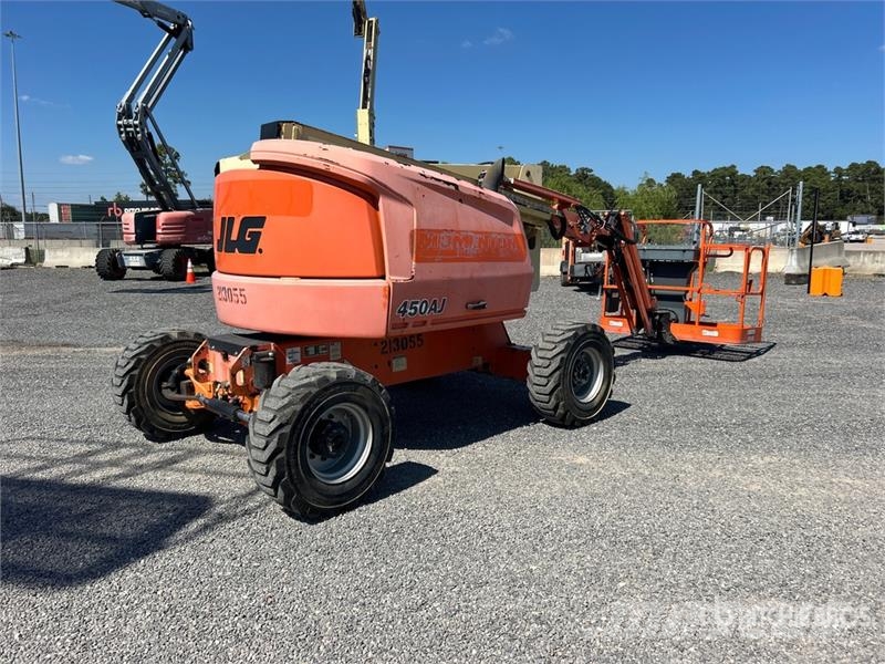JLG 450AJ 4WD Diesel Articulating Boom Lift ブームリフト 屈伸型