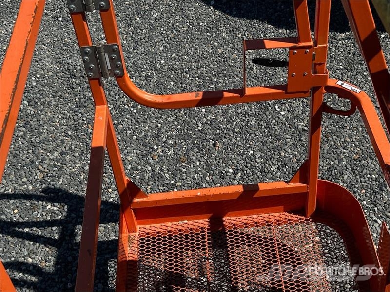JLG 450AJ 4WD Diesel Articulating Boom Lift 관절형 전동이동 리프트