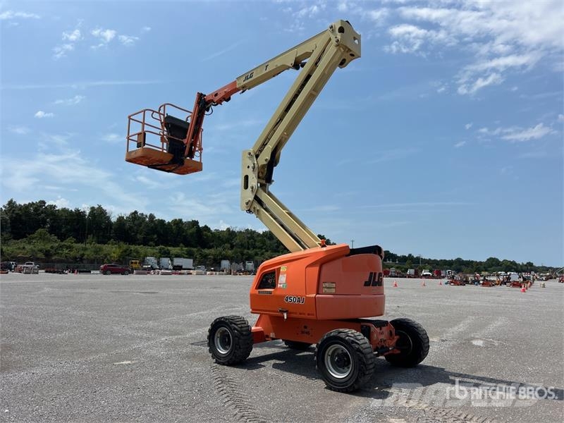 JLG 450AJ 4WD Diesel Articulating Boom Lift Bomlifte med knækarm