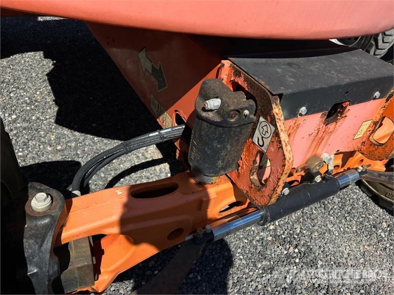 JLG 450AJ 4WD Diesel Articulating Boom Lift ブームリフト 屈伸型