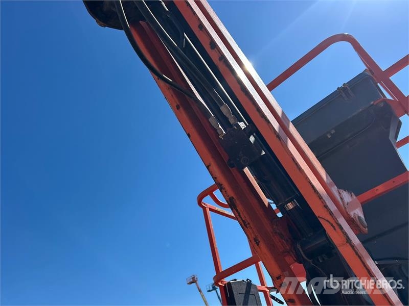 JLG 450AJ 4WD Diesel Articulating Boom Lift Iseliikuvad poomtõstukid
