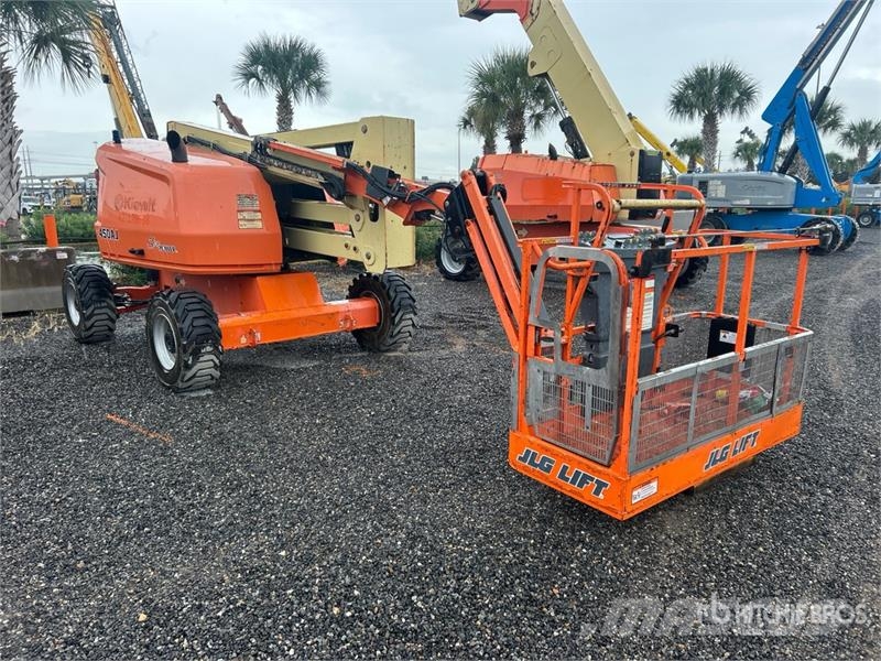 JLG 450AJ 4WD Diesel Articulating Boom Lift رافعات سلة مفصلية