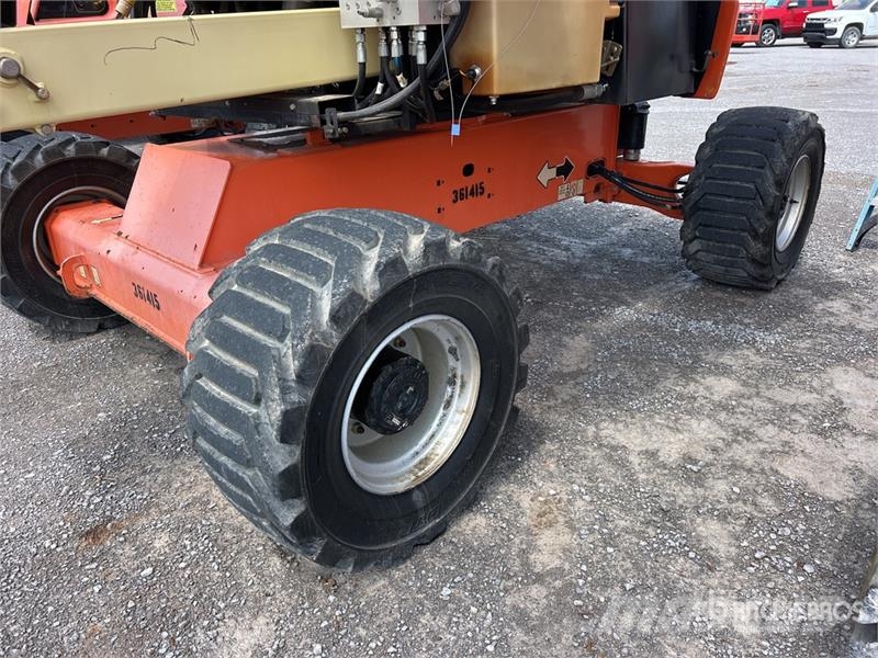 JLG 450AJ 4WD Diesel Articulating Boom Lift Bomlifte med knækarm