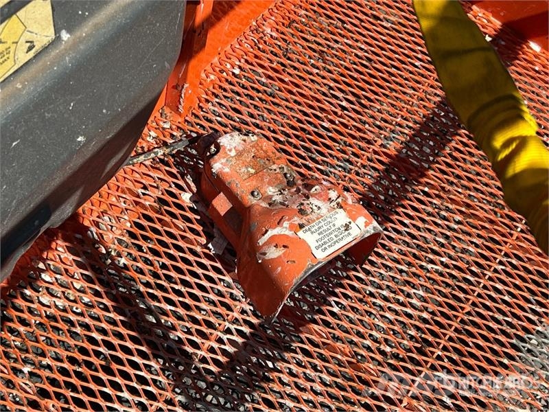 JLG 450AJ 4WD Diesel Articulating Boom Lift Iseliikuvad poomtõstukid