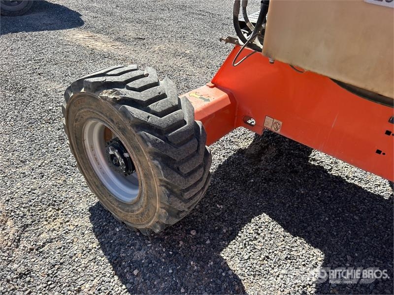 JLG 450AJ 4WD Diesel Articulating Boom Lift Iseliikuvad poomtõstukid
