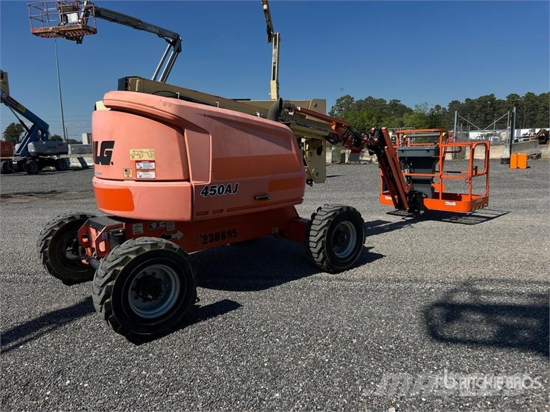JLG 450AJ 4WD Diesel Articulating Boom Lift 관절형 전동이동 리프트