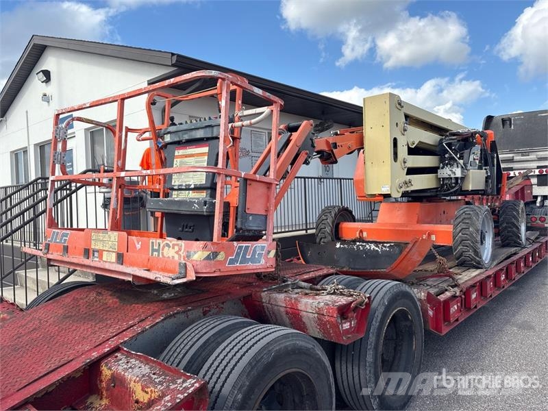 JLG 450AJ Articulating Boom Lift Karos emelők