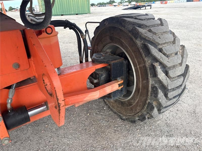 JLG 460SJ 4WD Diesel Telescopic Boom Lift - Factory Re Teleskopske podizne platforme