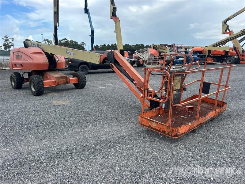 JLG 460SJ 4WD Diesel Telescopic Boom Lift Telescopic boom lifts