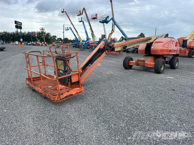 JLG 460SJ 4WD Diesel Telescopic Boom Lift Telescopic boom lifts