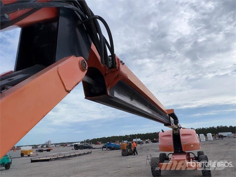 JLG 460SJ 4WD Diesel Telescopic Boom Lift - Factory Re Teleskopske podizne platforme