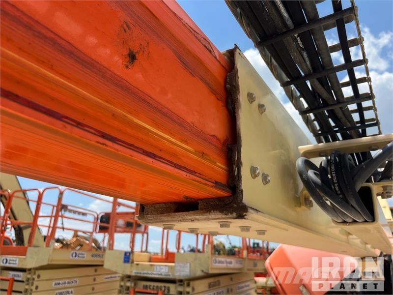 JLG 460SJ 4WD Diesel Telescopic Boom Lift Teleskopske podizne platforme