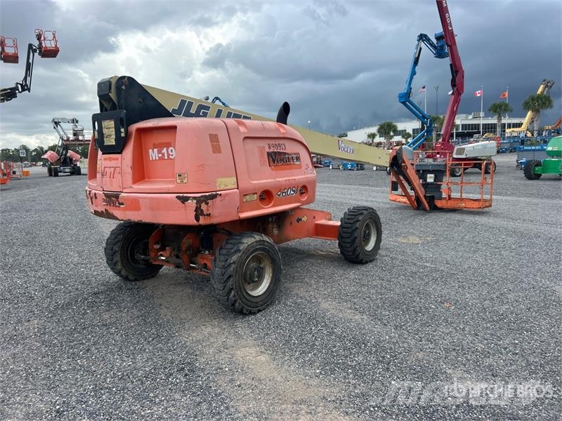 JLG 460SJ 4WD Diesel Telescopic Boom Lift Telescopic boom lifts