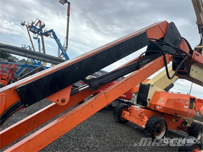 JLG 460SJ 4WD Diesel Telescopic Boom Lift Telescopic boom lifts
