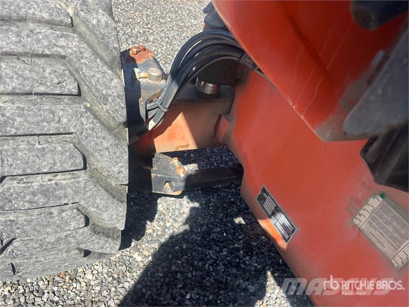 JLG 600AJ 4WD Diesel Articulating Boom Lift 관절형 전동이동 리프트
