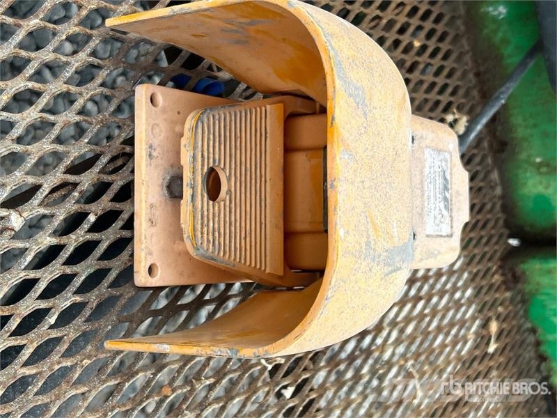 JLG 600AJ 4WD Diesel Articulating Boom Lift Kuukulkijat