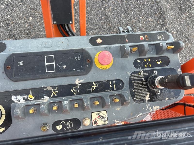 JLG 600AJ 4WD Diesel Articulating Boom Lift Knikarmhoogwerkers
