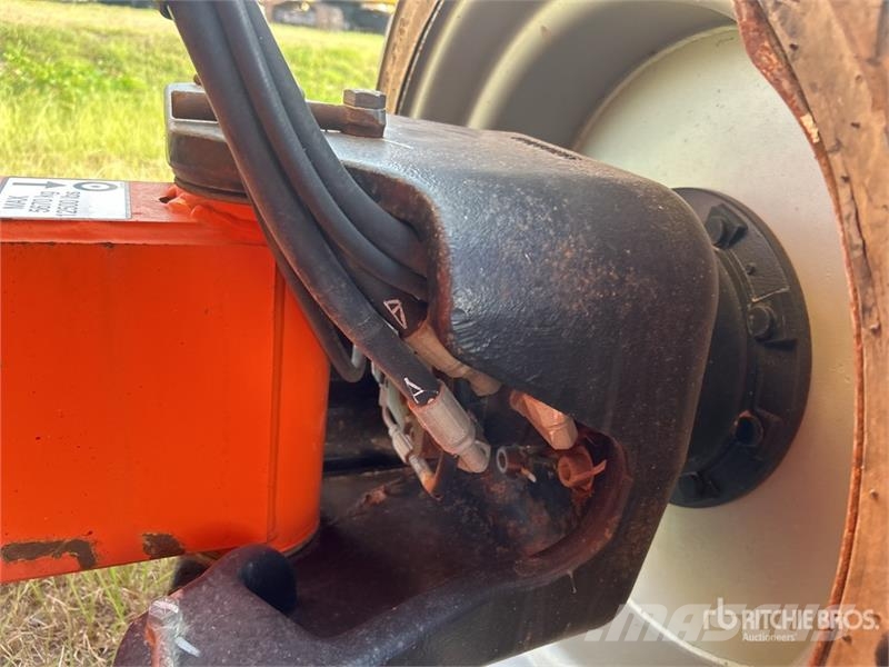 JLG 600AJ 4WD Diesel Articulating Boom Lift Knikarmhoogwerkers