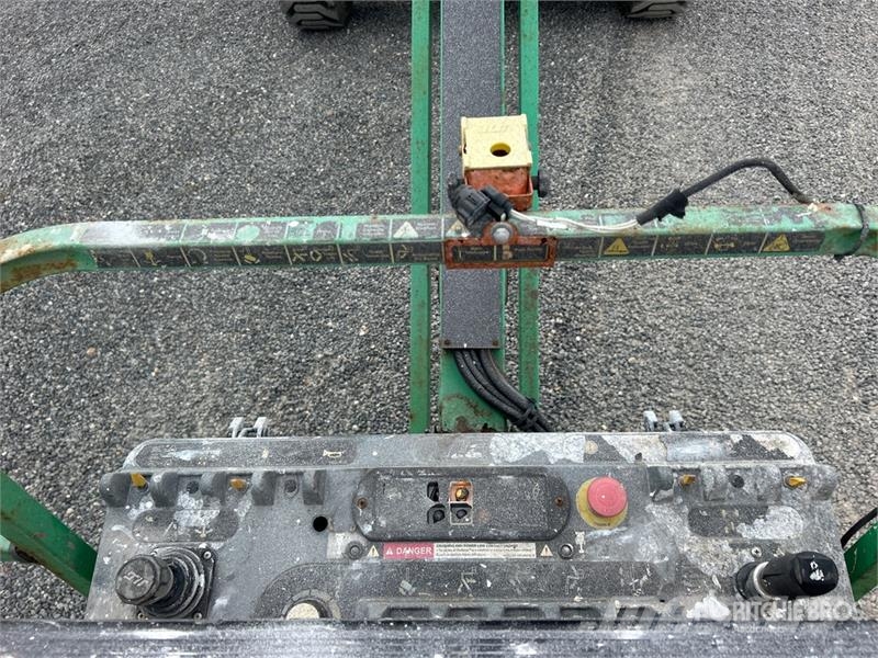 JLG 600AJ 4WD Diesel Articulating Boom Lift Kuukulkijat