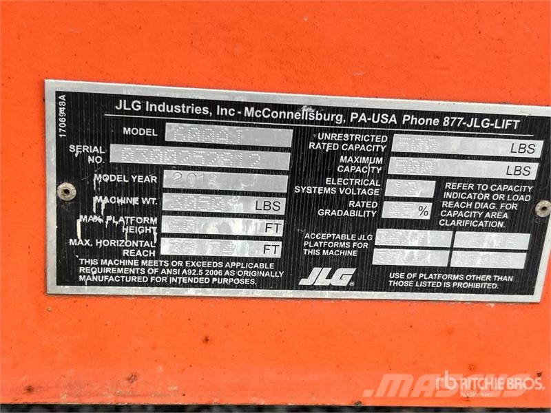 JLG 600AJ 4WD Diesel Articulating Boom Lift ブームリフト　屈伸型