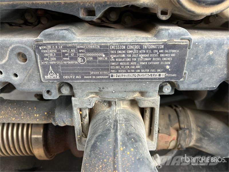 JLG 600AJ 4WD Diesel Articulating Boom Lift 관절형 전동이동 리프트